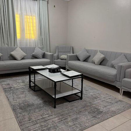 شقق بدور أرضي Medina Exteriör bild